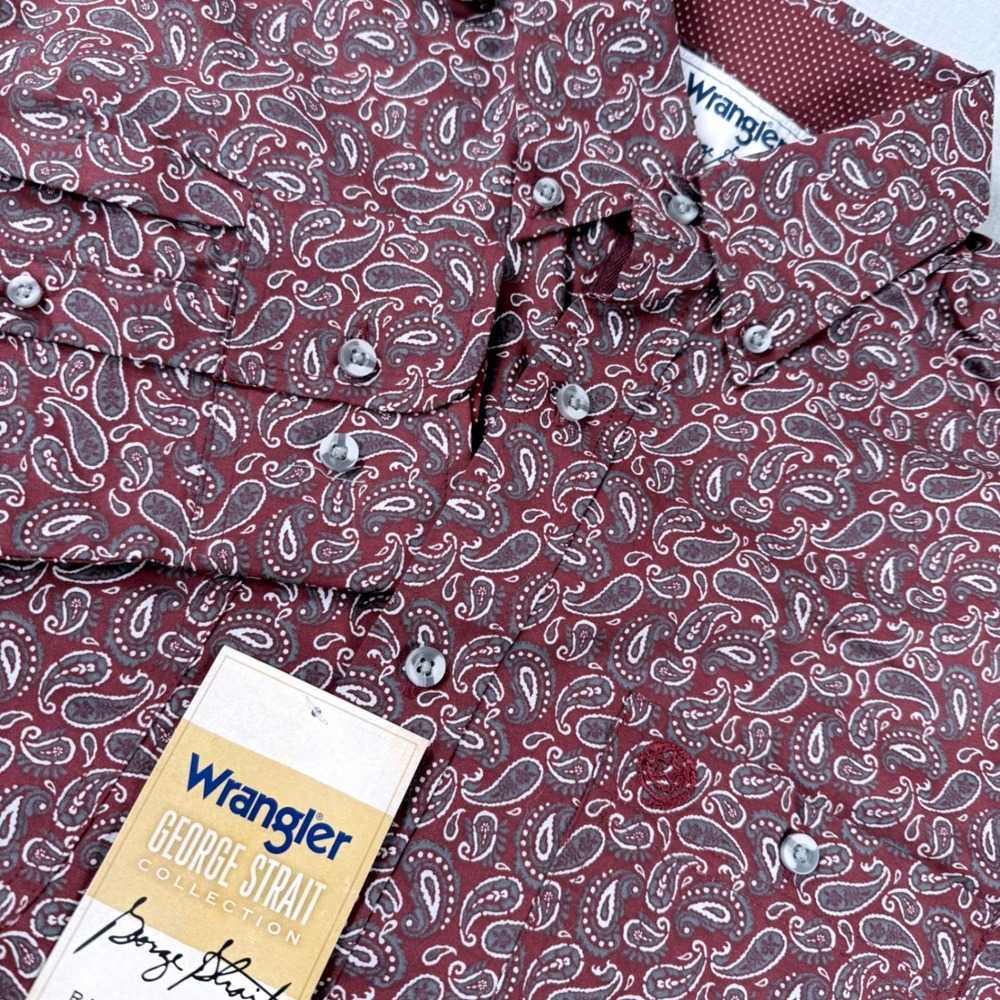 NEW Wrangler George Strait Mens Shirt Med Red Maroon Paisley Relaxed Fit Stretch